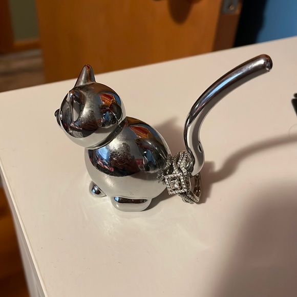 Jewelry - Cat ring holder